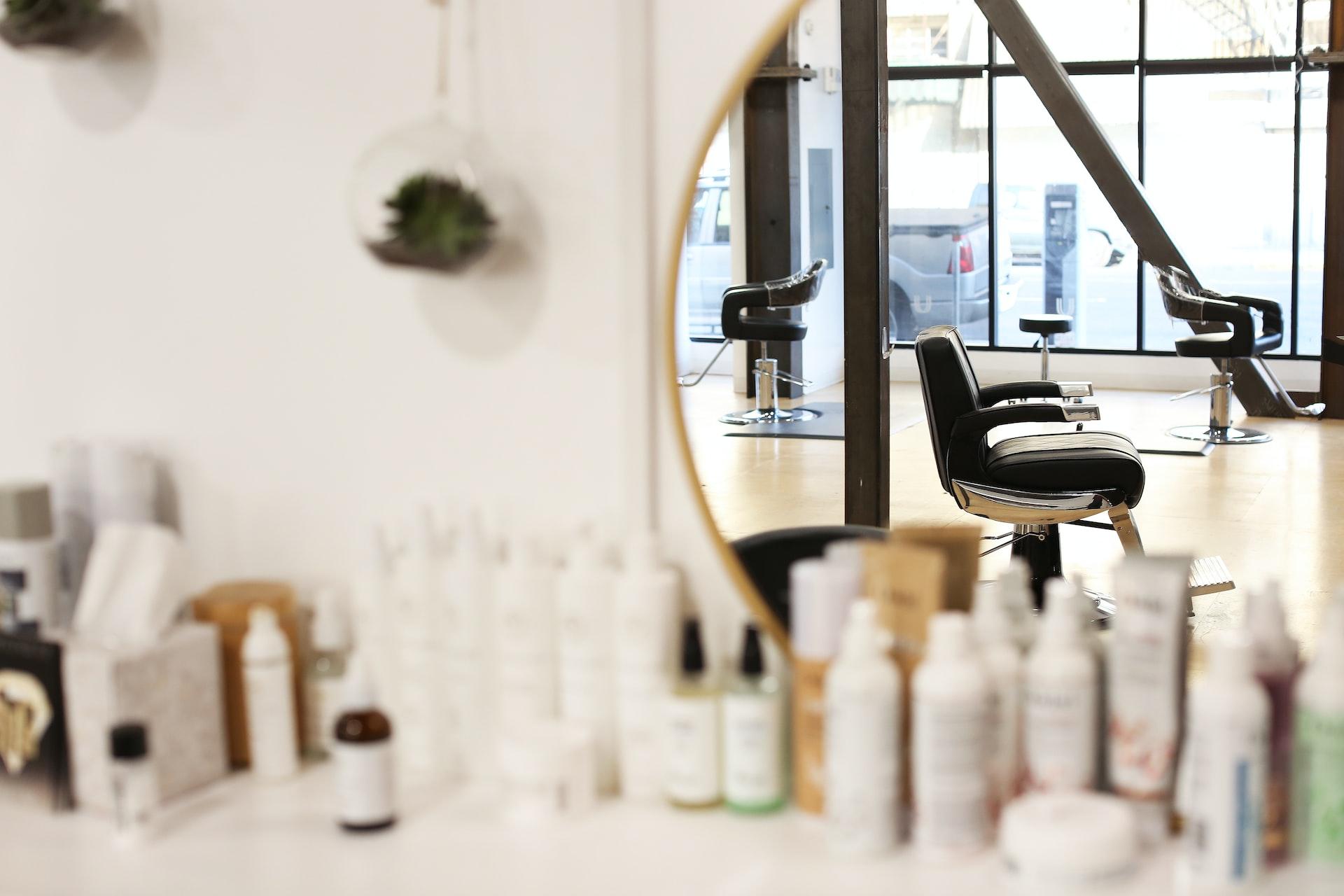 Augmentez le chiffre d’affaires de votre salon grâce aux cheveux crépu
