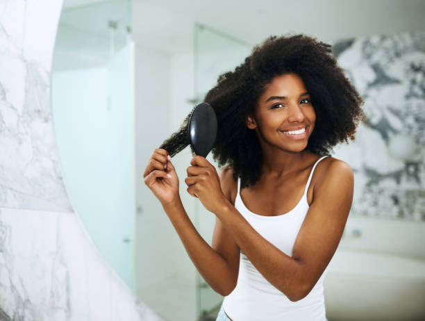Outils pour Coiffer les Cheveux Afro : Notre Sélection Indispensable