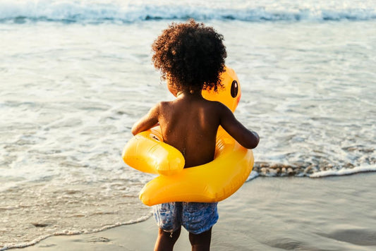 Enfant à la plage