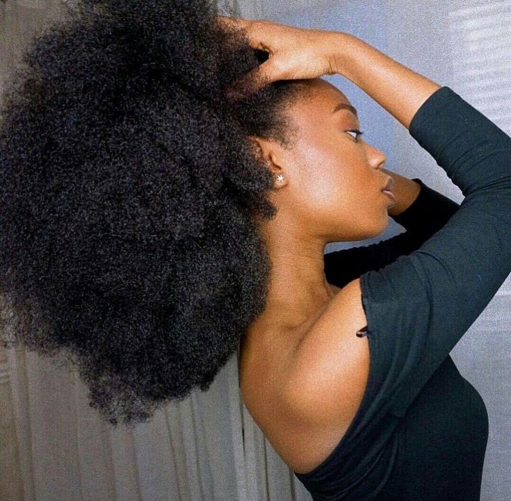 pousse cheveux crépus