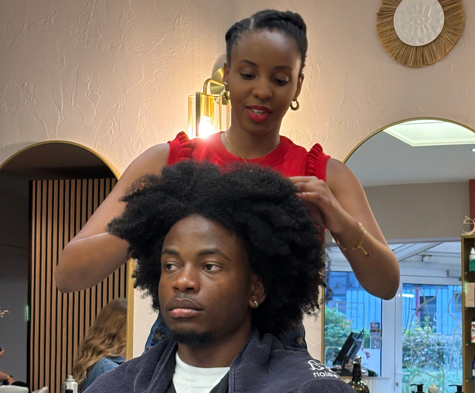 afro man hairstylist