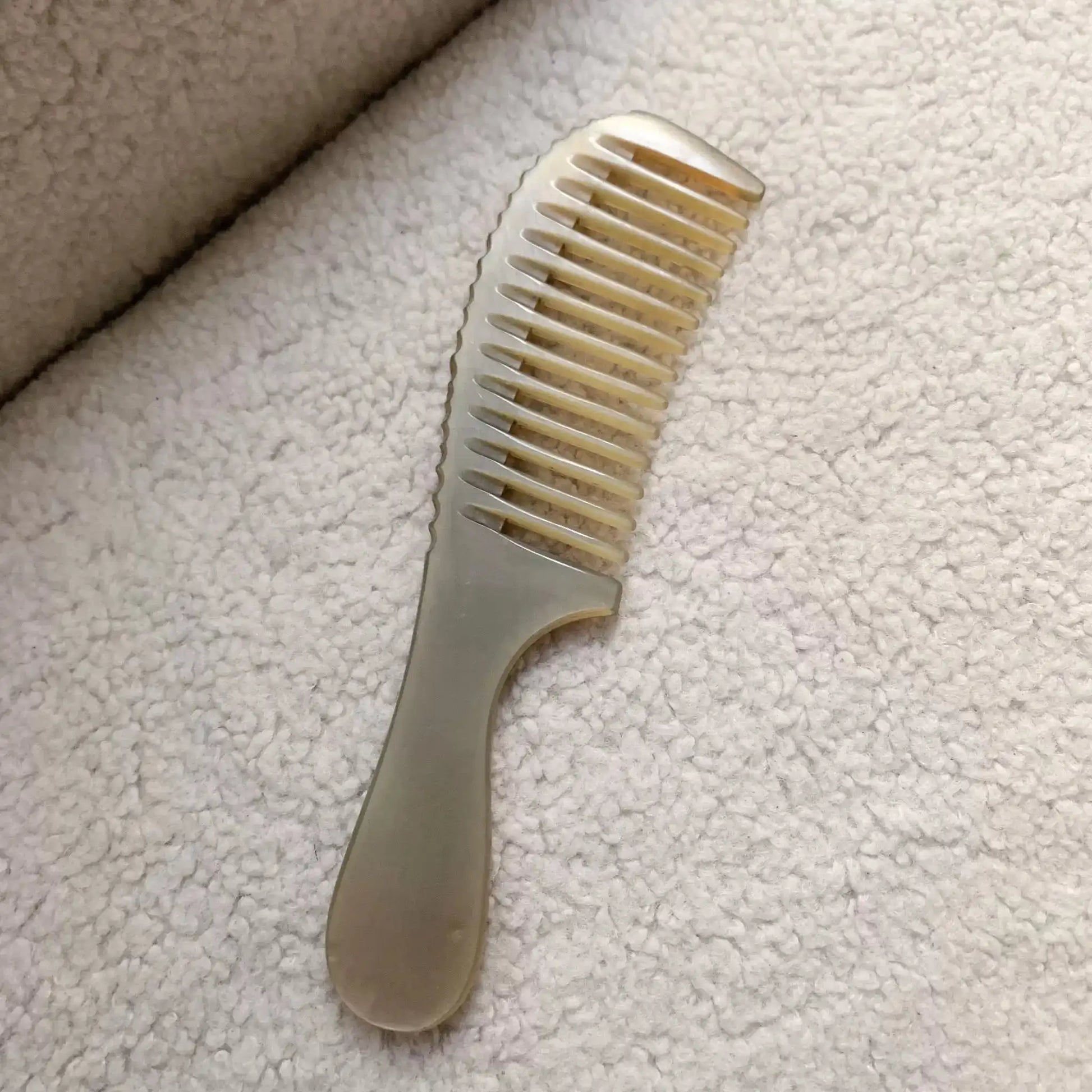 Peigne pour cheveux crépus